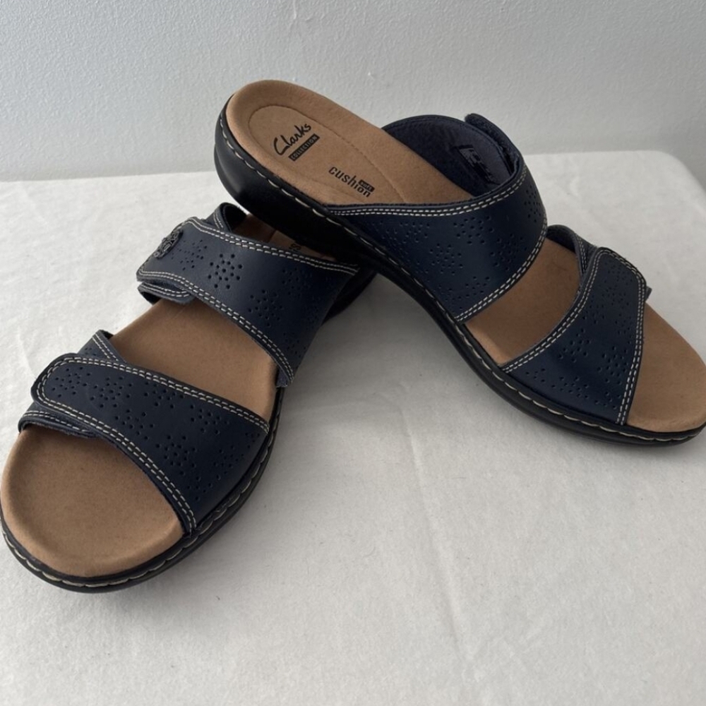 Clarks Women's Navy Leather Slide Sandals 7 M